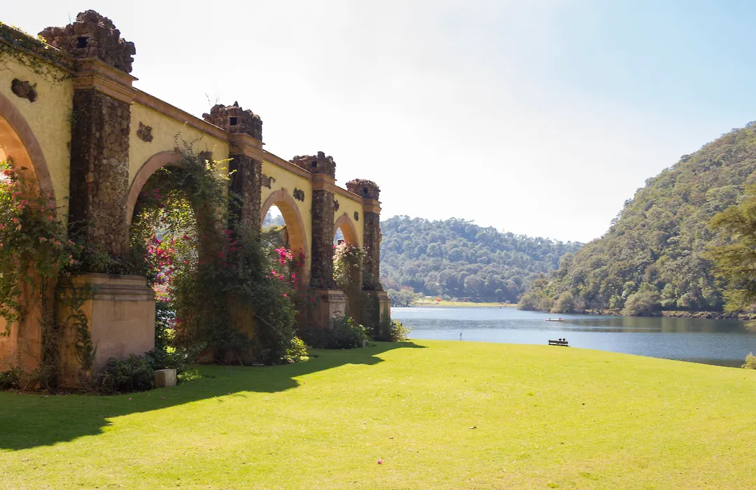 Sierra Lago Resort & Spa Hotel-1